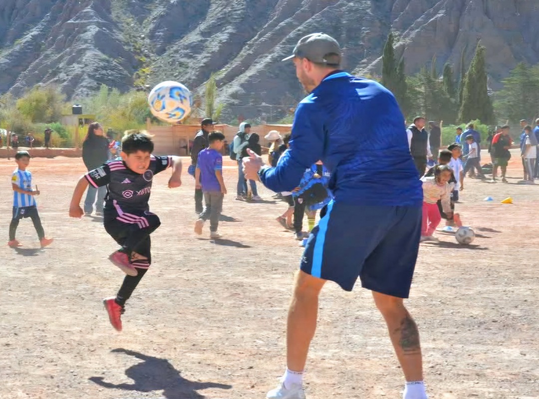 499796689_1051824717073472_791456825982440545_n