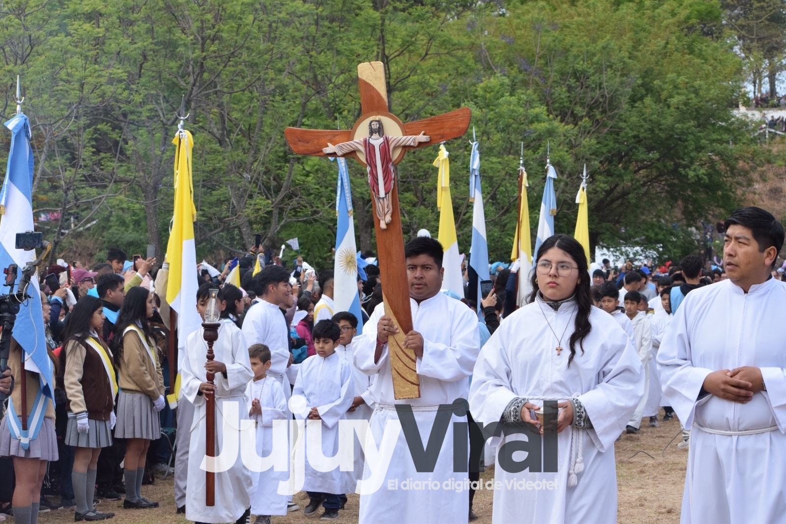 468a8a0d-727f-4c20-b79f-d69ada60404e (1)